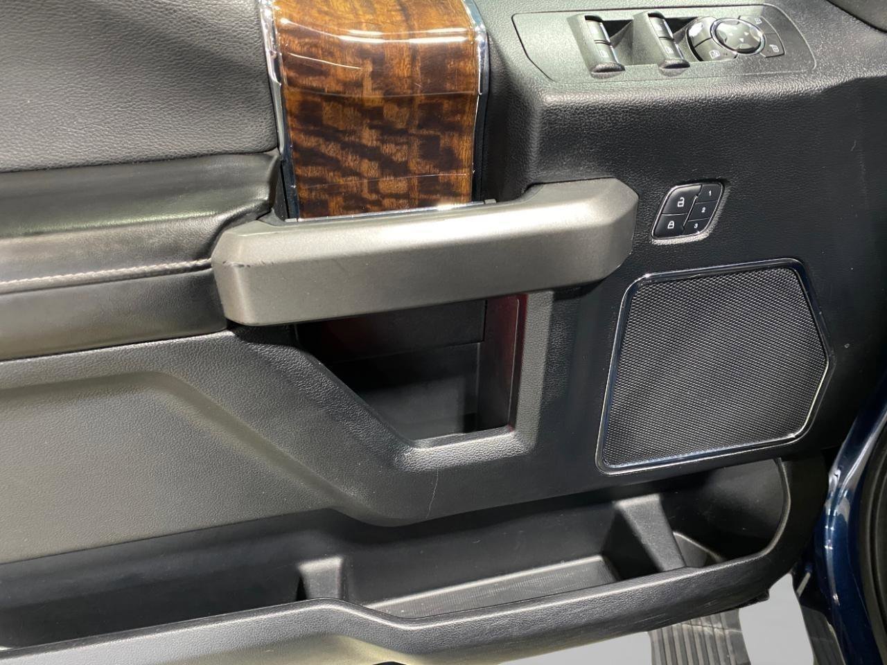 Used 2017 Ford F150 Platinum AWD/4WD image 7