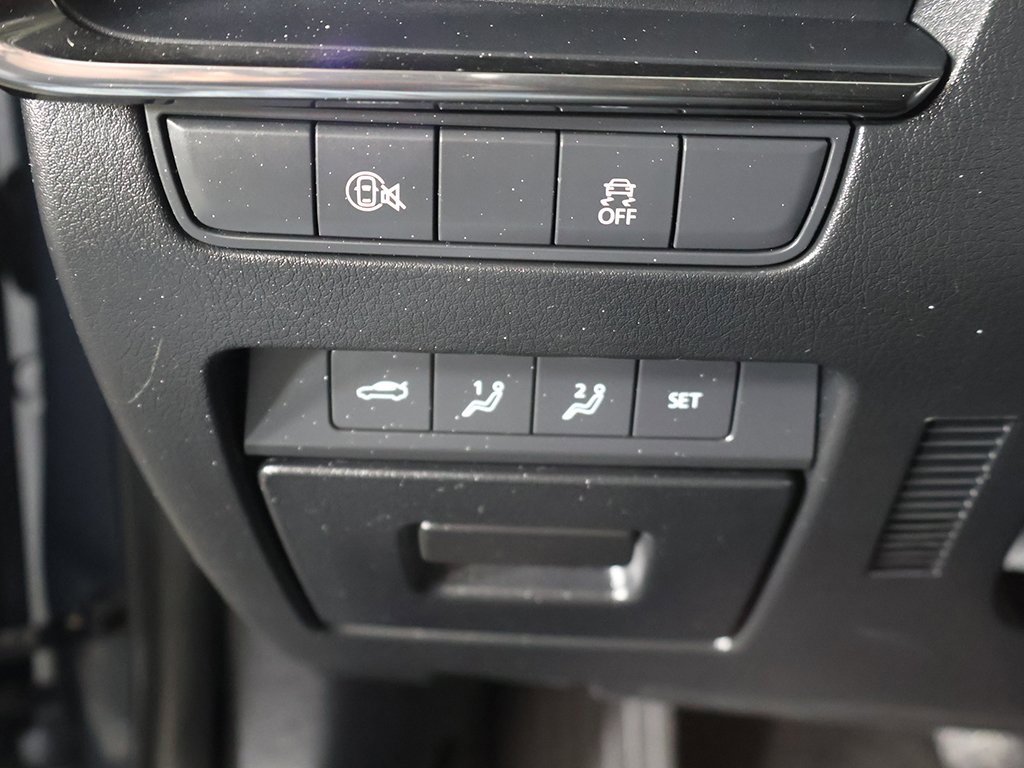 Used 2024 MAZDA MAZDA3 s image 34