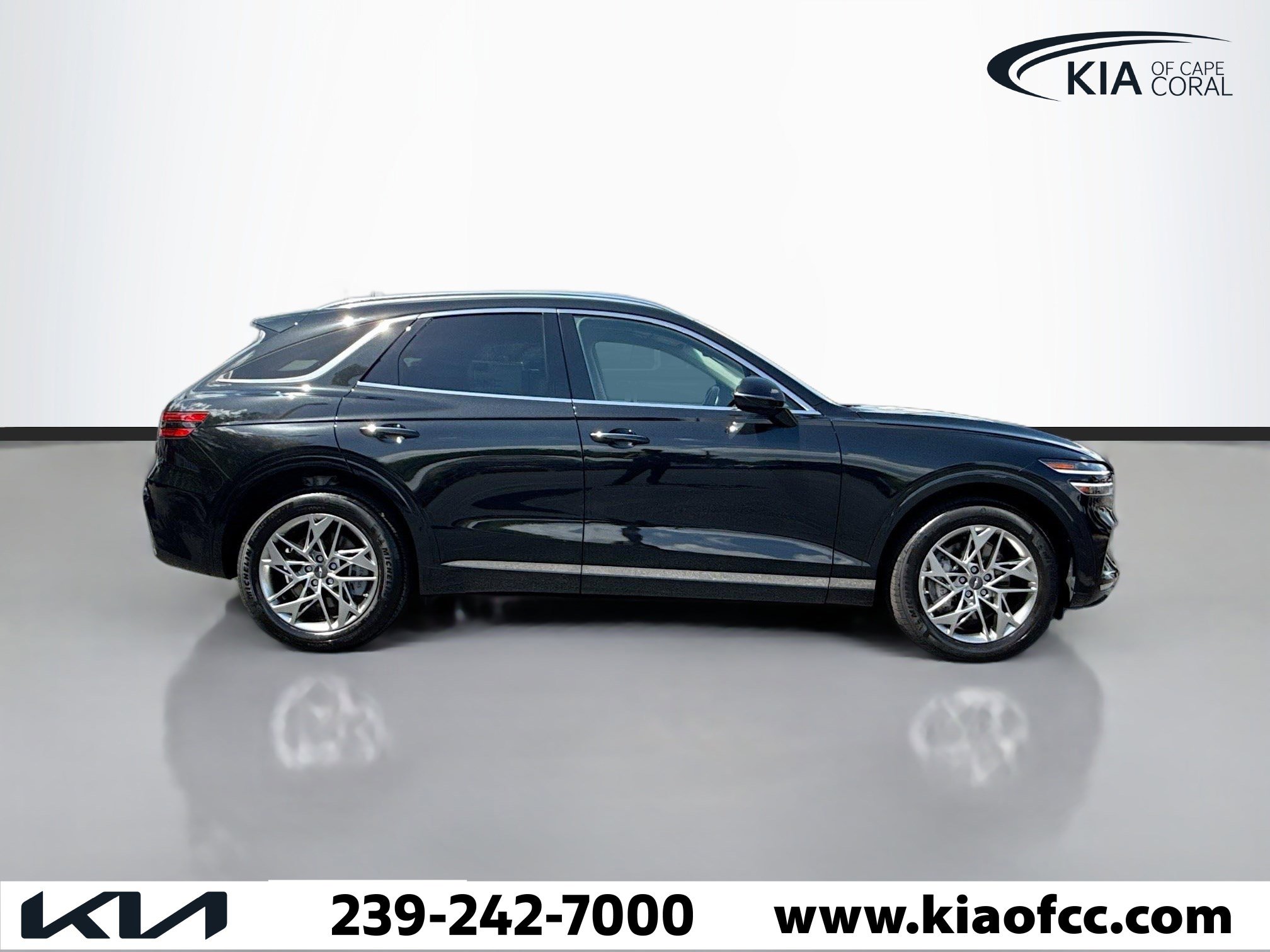 Used 2025 Genesis GV70 2.5T image 7