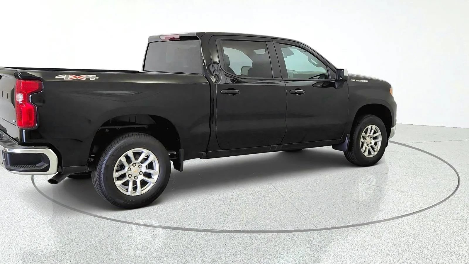 New 2026 Chevrolet Silverado 1500 LT AWD/4WD image 9