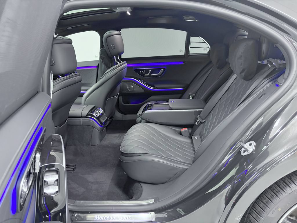 Certified 2023 Mercedes-Benz S 580e 4MATIC Sedan image 17