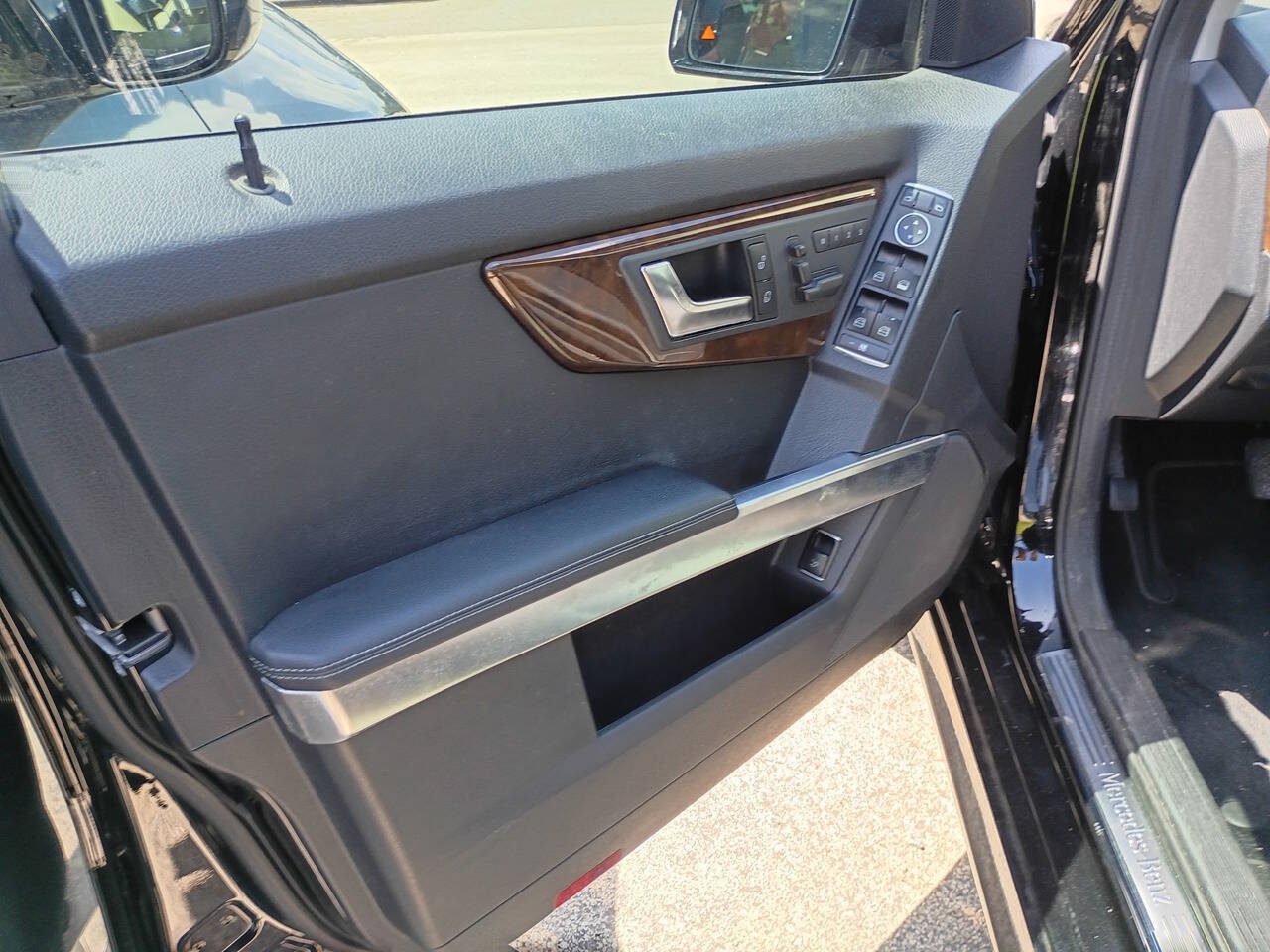 Used 2015 Mercedes-Benz GLK 350 4MATIC image 21
