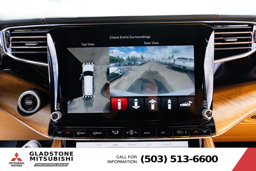 Used 2022 Jeep Grand Wagoneer Series III w/ Rear Seat Video Group 1 AWD/4WD image 15