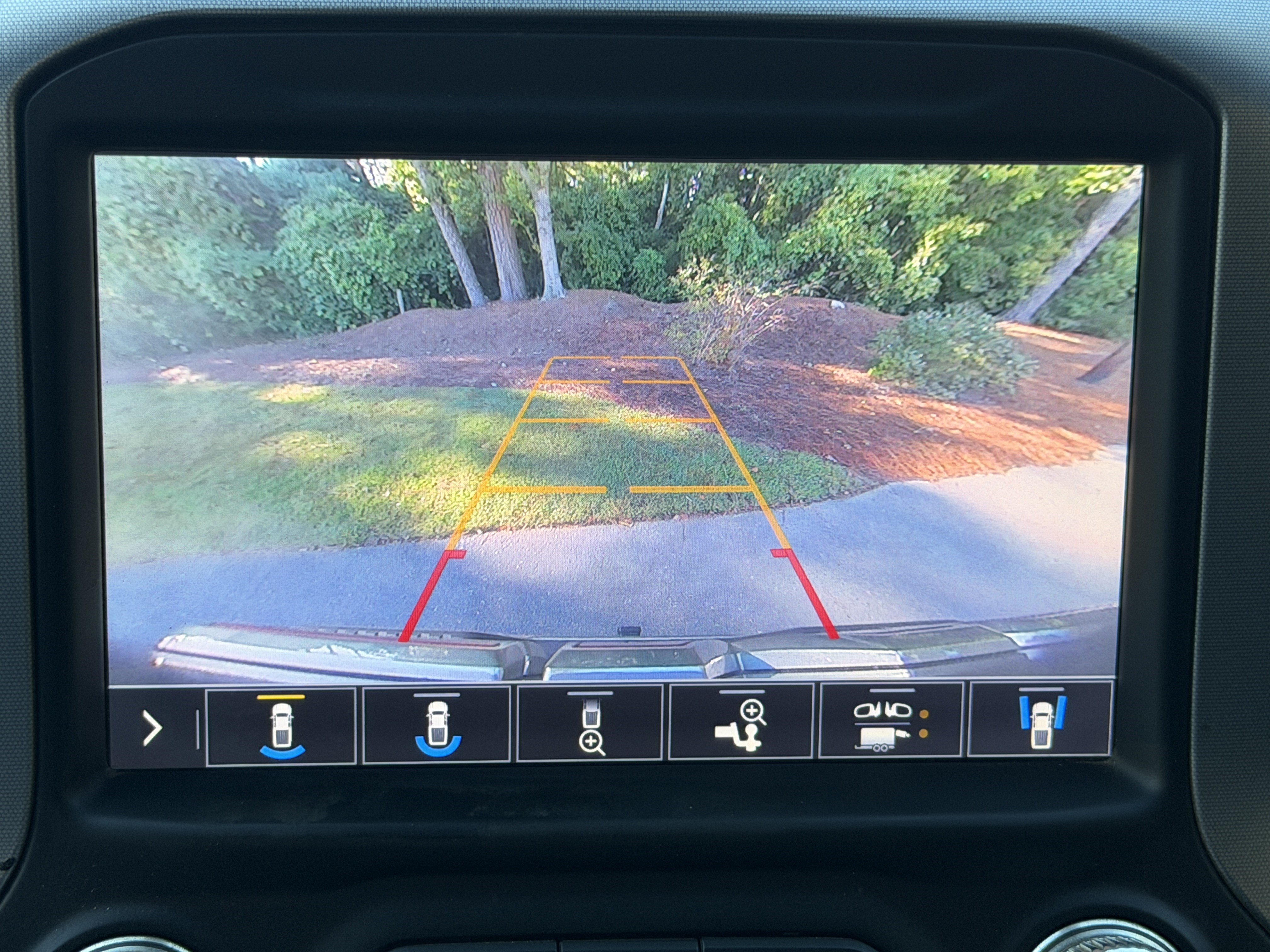 Used 2019 GMC Sierra 1500 SLT w/ SLT Premium Plus Package AWD/4WD image 11