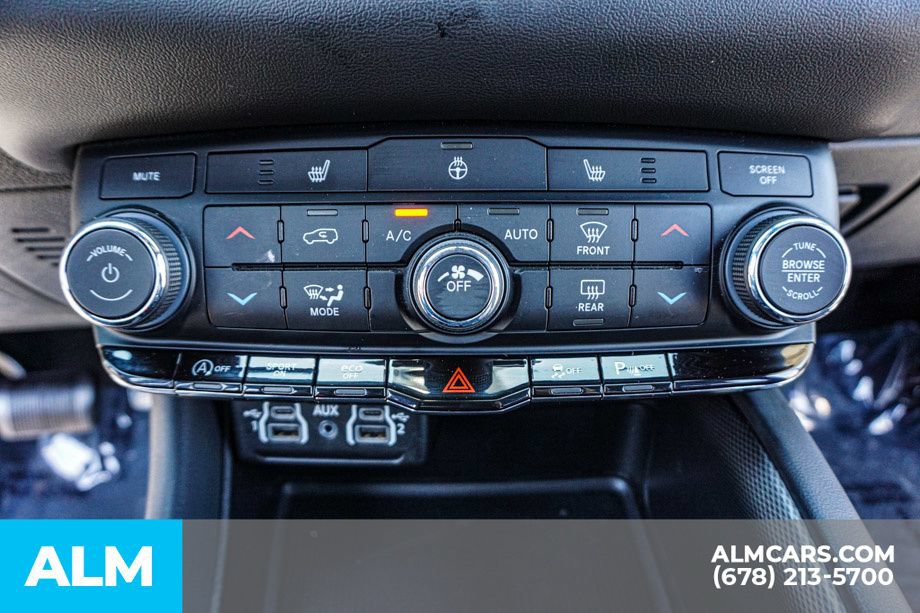 Used 2025 Dodge Durango GT RWD image 45