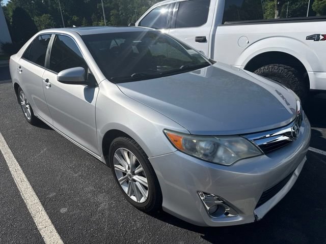 Used 2012 Toyota Camry XLE FWD image 2