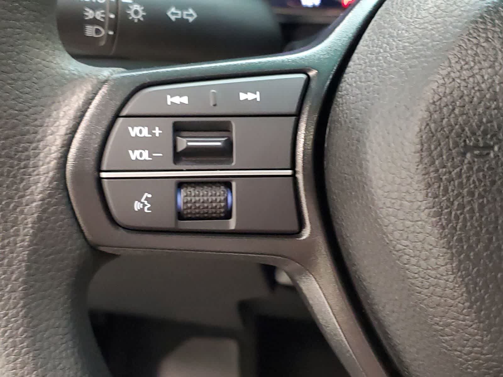 Used 2025 Honda Accord SE image 12