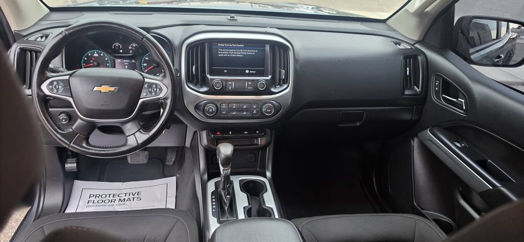 Used 2022 Chevrolet Colorado LT AWD/4WD image 26