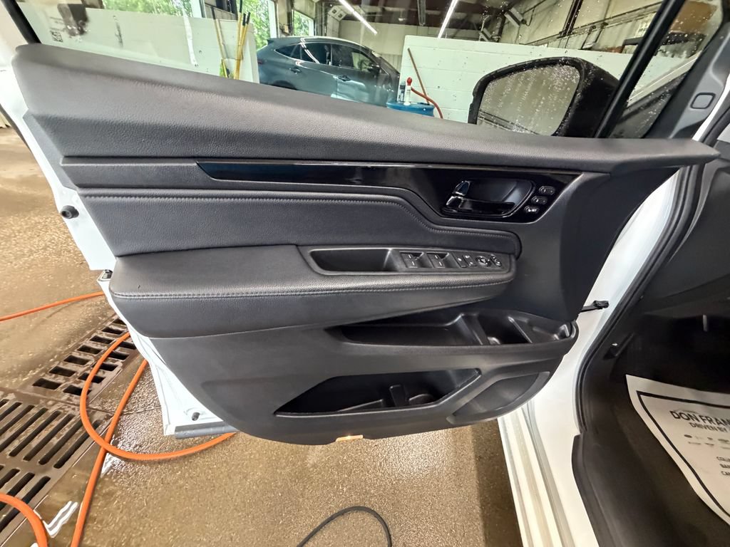 Used 2022 Honda Odyssey Touring image 10