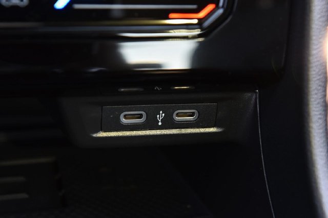 New 2027 Volkswagen Jetta GLI Autobahn FWD image 16