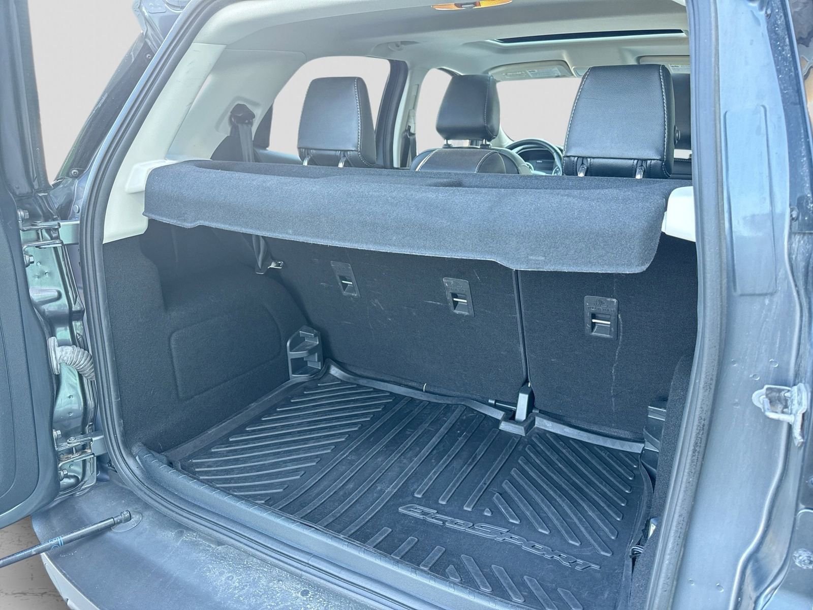 Certified 2020 Ford EcoSport SES w/ Interior Protection Package AWD/4WD image 37