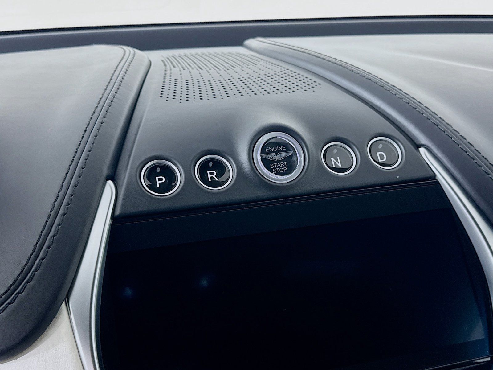 Used 2023 Aston Martin DBX 707 AWD/4WD image 15
