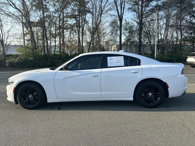 Used 2023 Dodge Charger SXT image 2