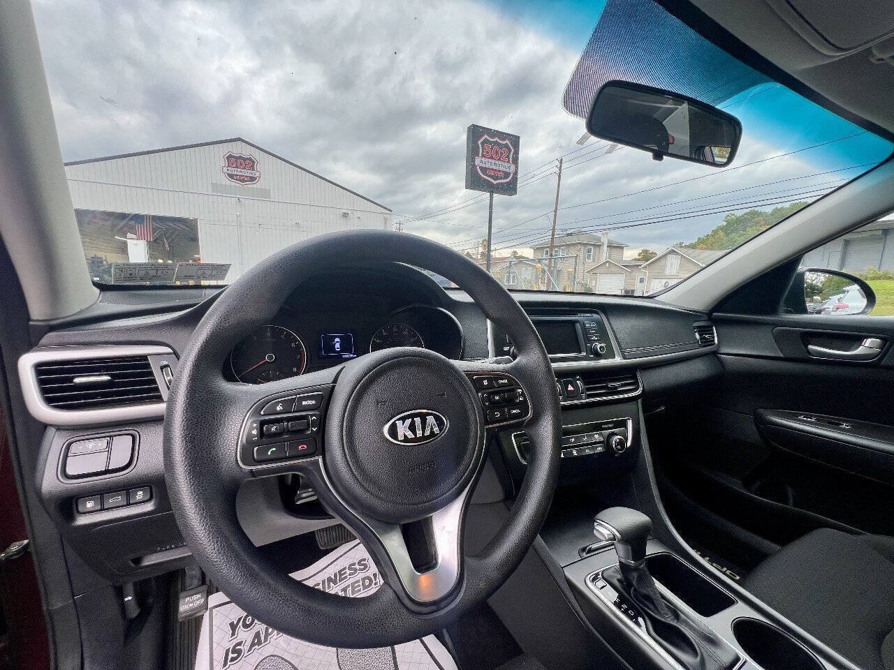 Used 2017 Kia Optima LX FWD image 15