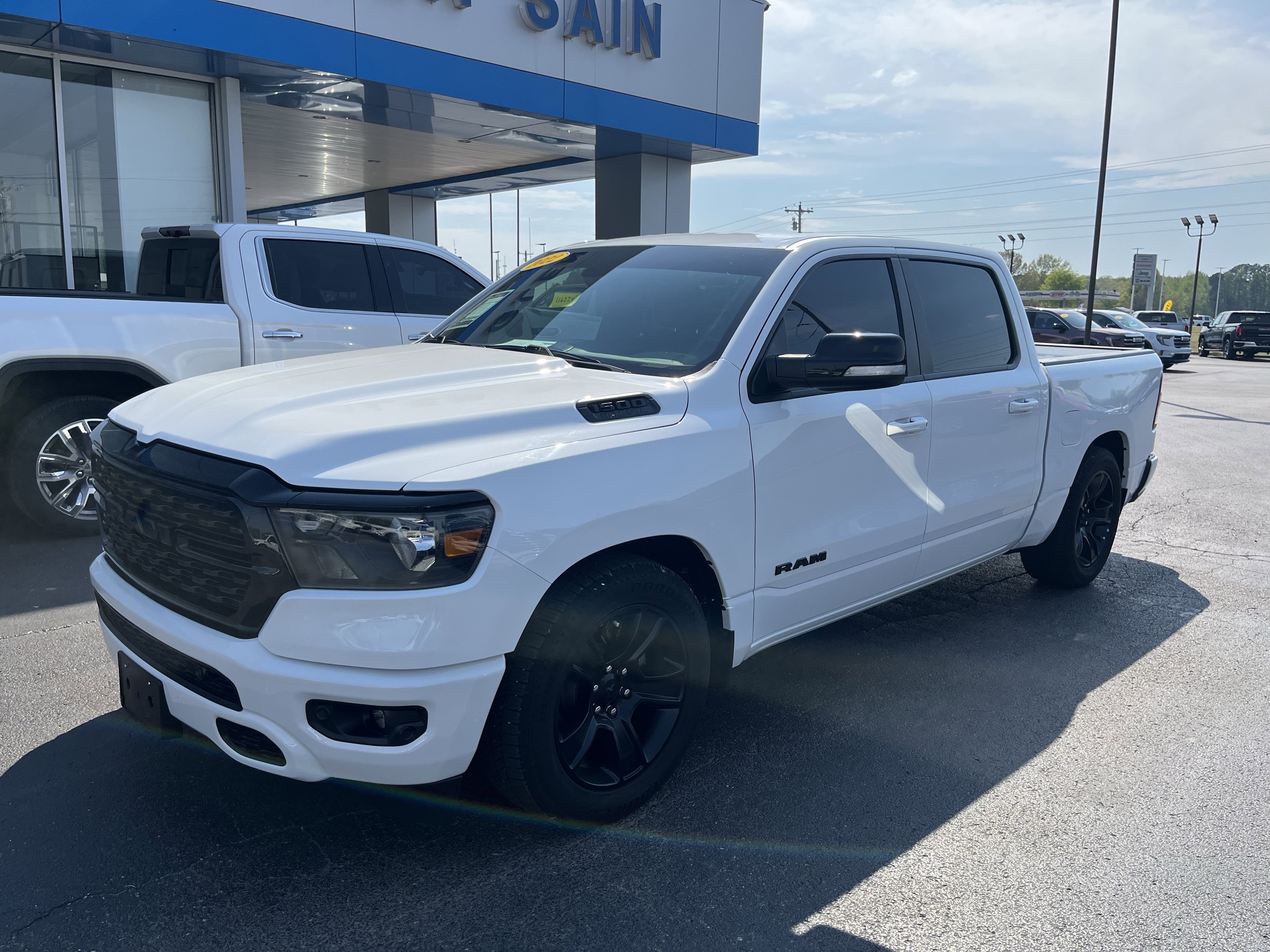 Used 2022 RAM 1500 Big Horn image 1