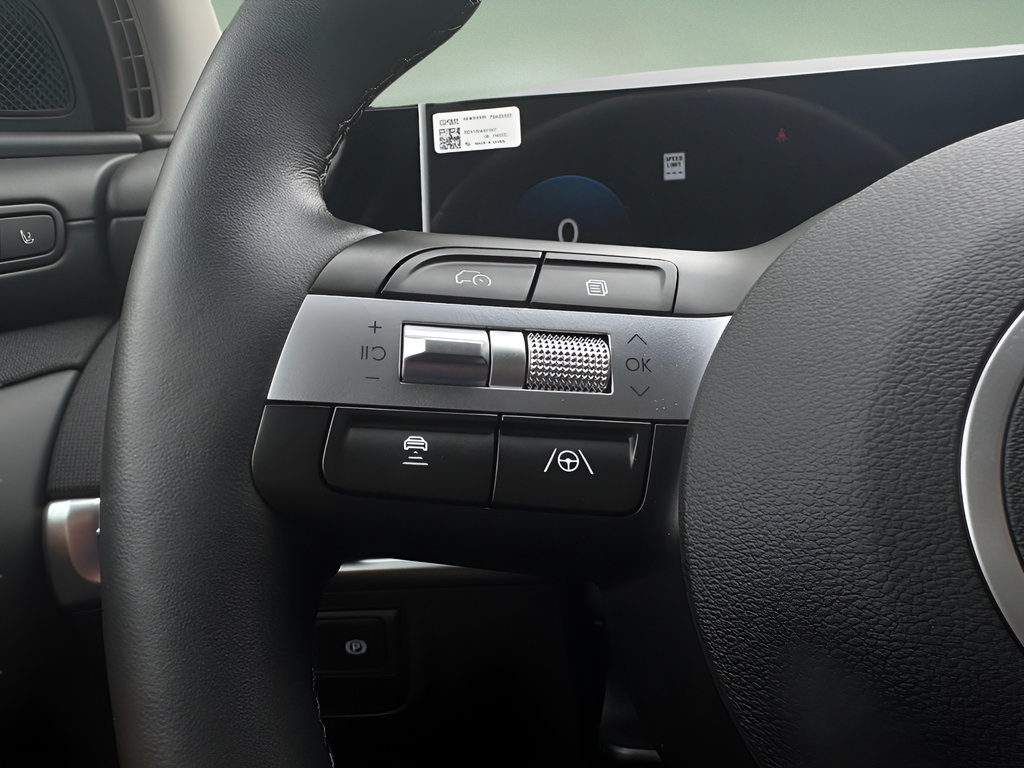 Used 2025 Hyundai Tucson Limited FWD image 24