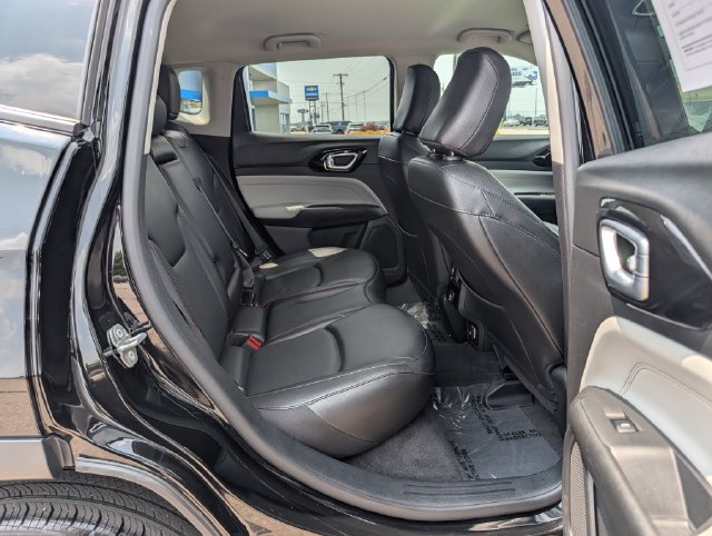 Used 2022 Jeep Compass Limited AWD/4WD image 6