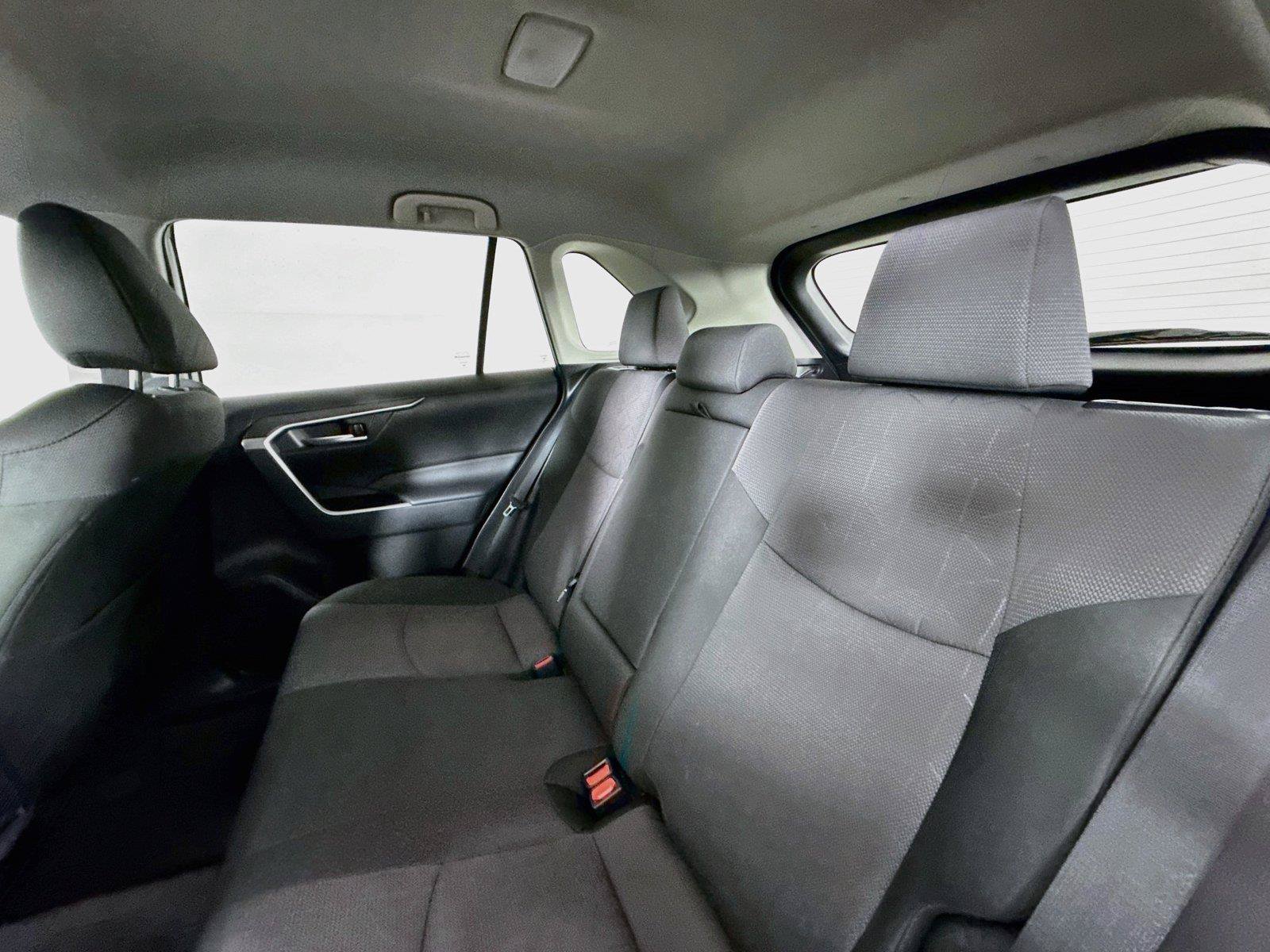 Certified 2025 Toyota RAV4 XLE AWD/4WD image 28