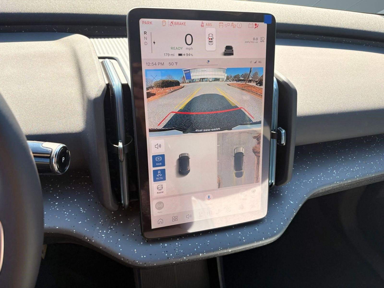 New 2026 Volvo EX30 Ultra w/ Climate Package image 30