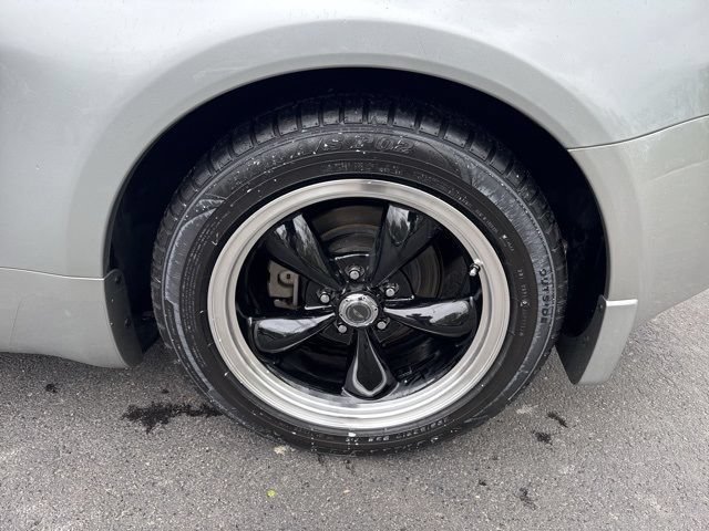 Used 2005 Nissan 350Z Enthusiast RWD image 16