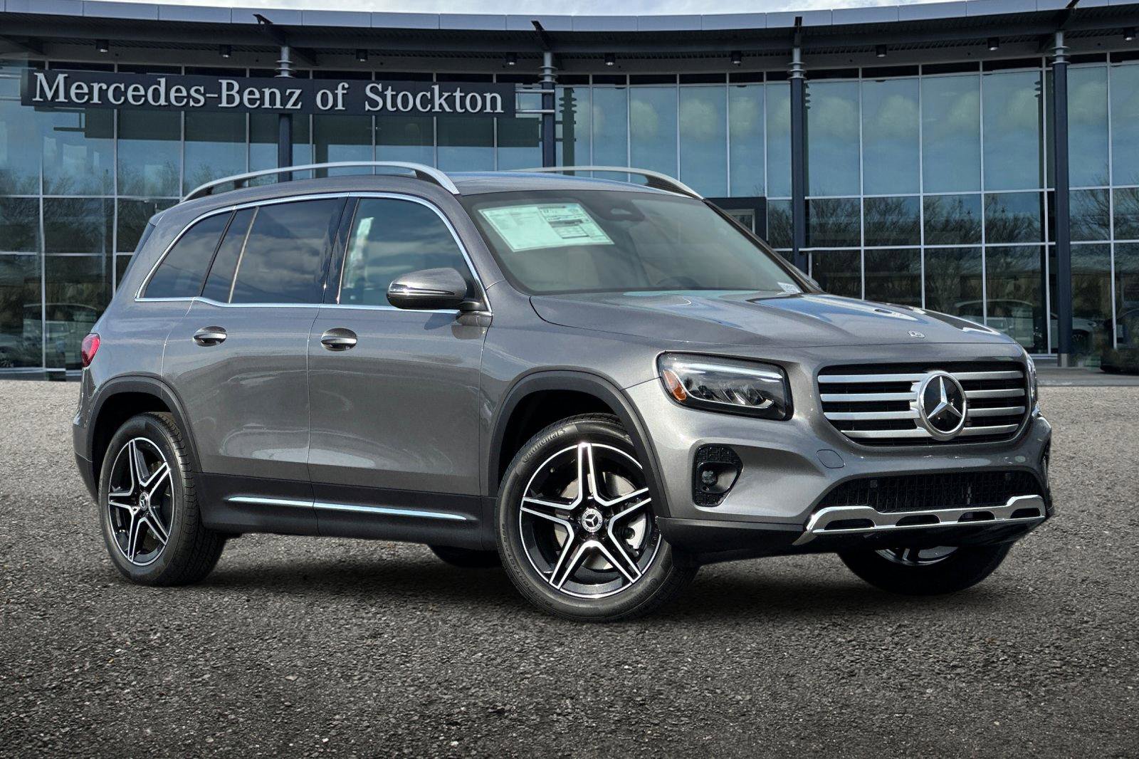 New 2026 Mercedes-Benz GLB 250 250