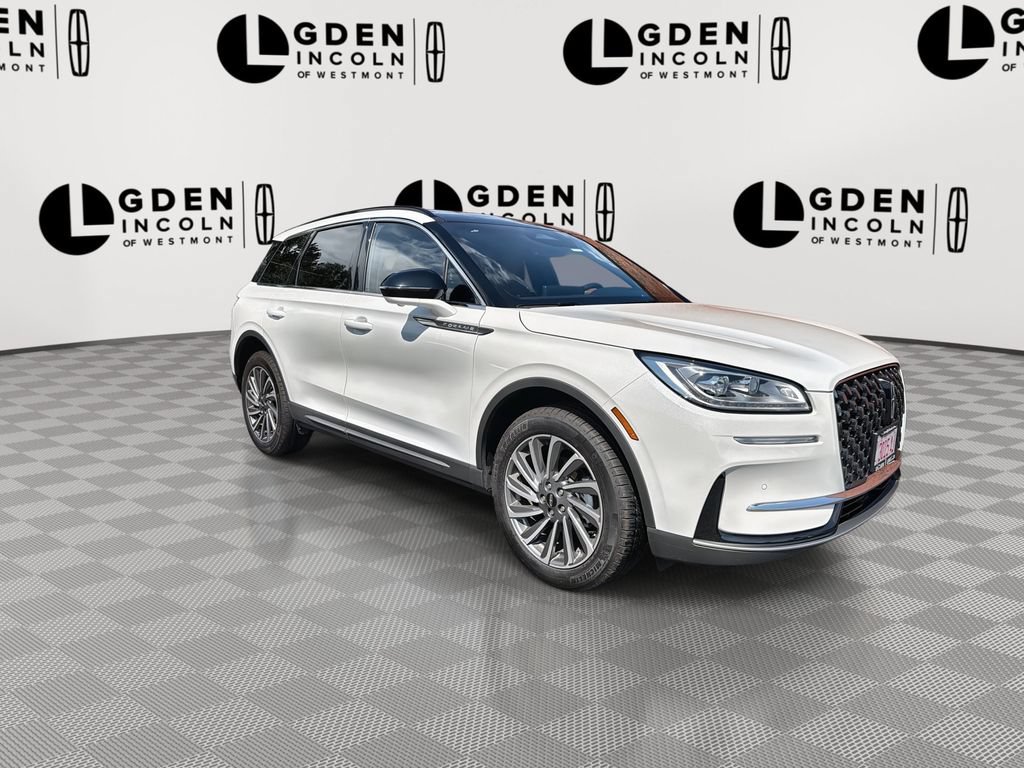Certified 2025 Lincoln Corsair Reserve w/ Equipment Group 202A AWD/4WD image 2