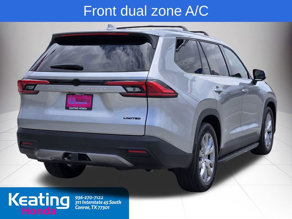 Used 2024 Toyota Grand Highlander Limited image 5