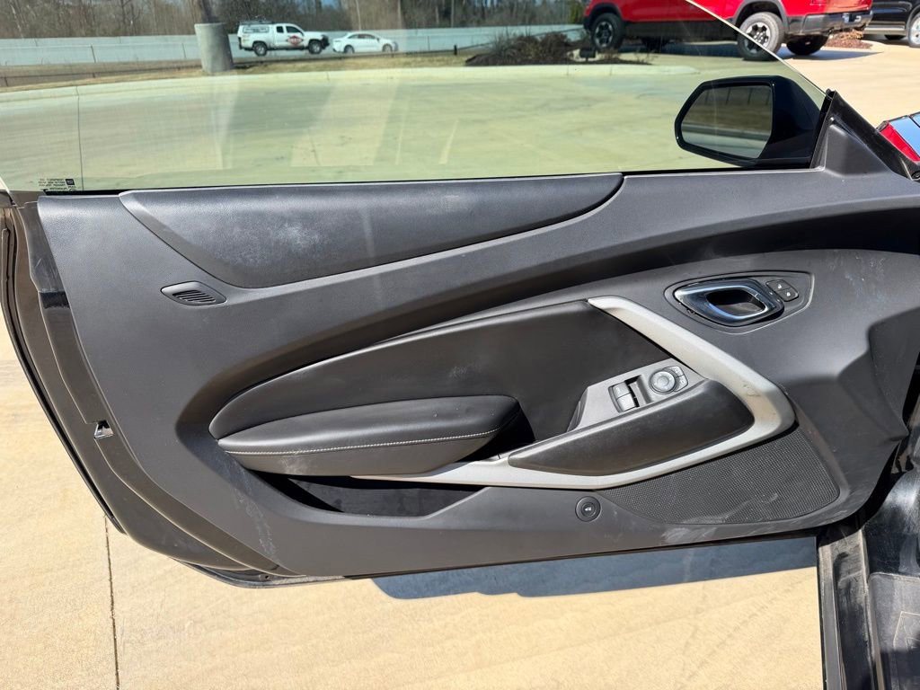 Used 2017 Chevrolet Camaro LT image 13