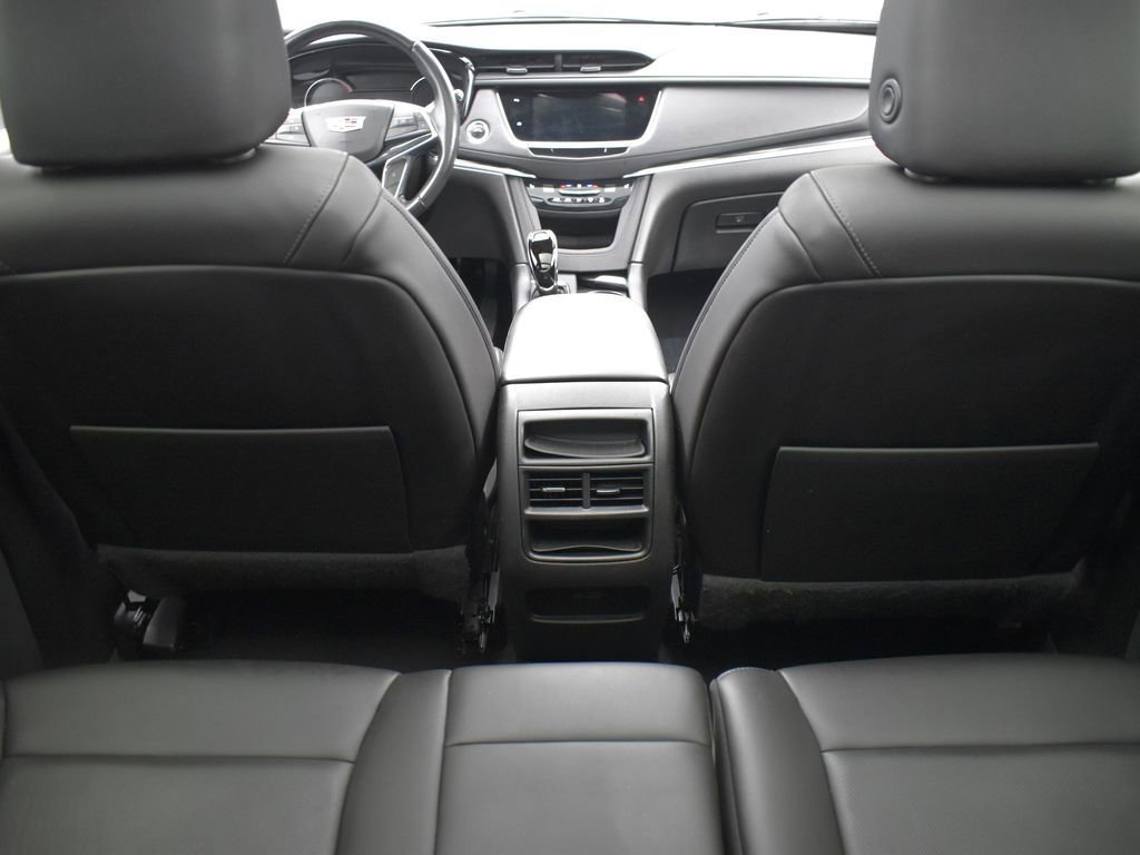 Used 2021 Cadillac XT5 Premium Luxury image 27