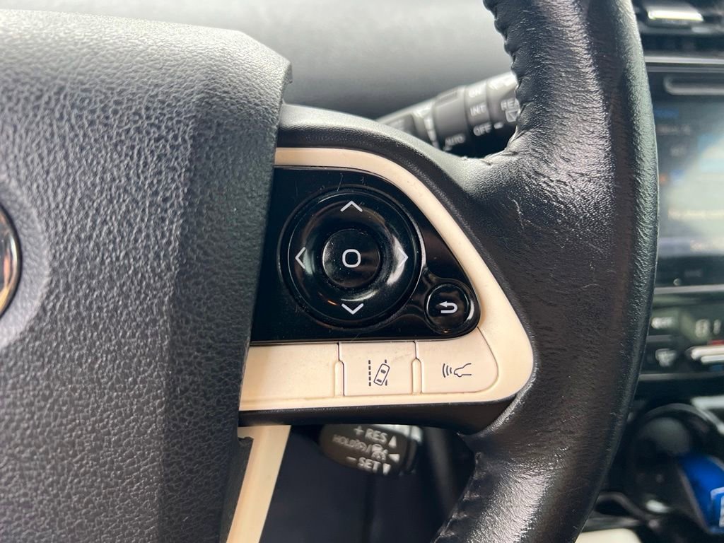 Used 2016 Toyota Prius Four Touring w/ Premium Convenience Package FWD image 38