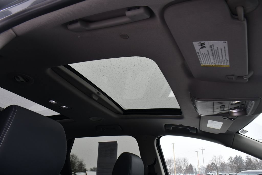 Used 2021 Buick Enclave Premium image 17