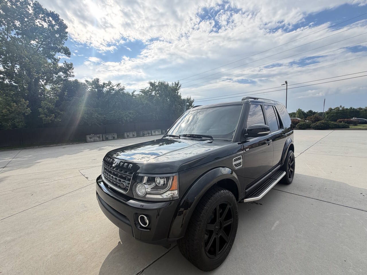 Used 2015 Land Rover LR4 HSE AWD/4WD image 31