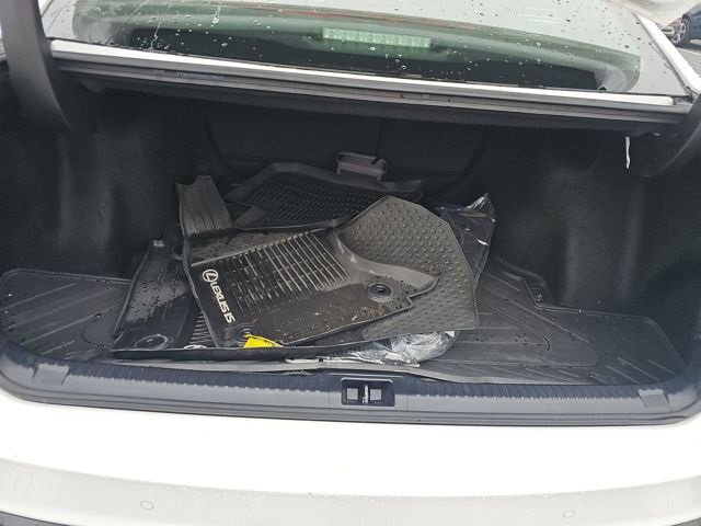 Used 2023 Lexus IS 350 F Sport image 11