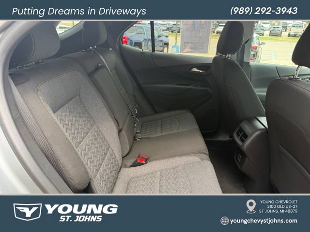 Used 2024 Chevrolet Equinox LT FWD image 17