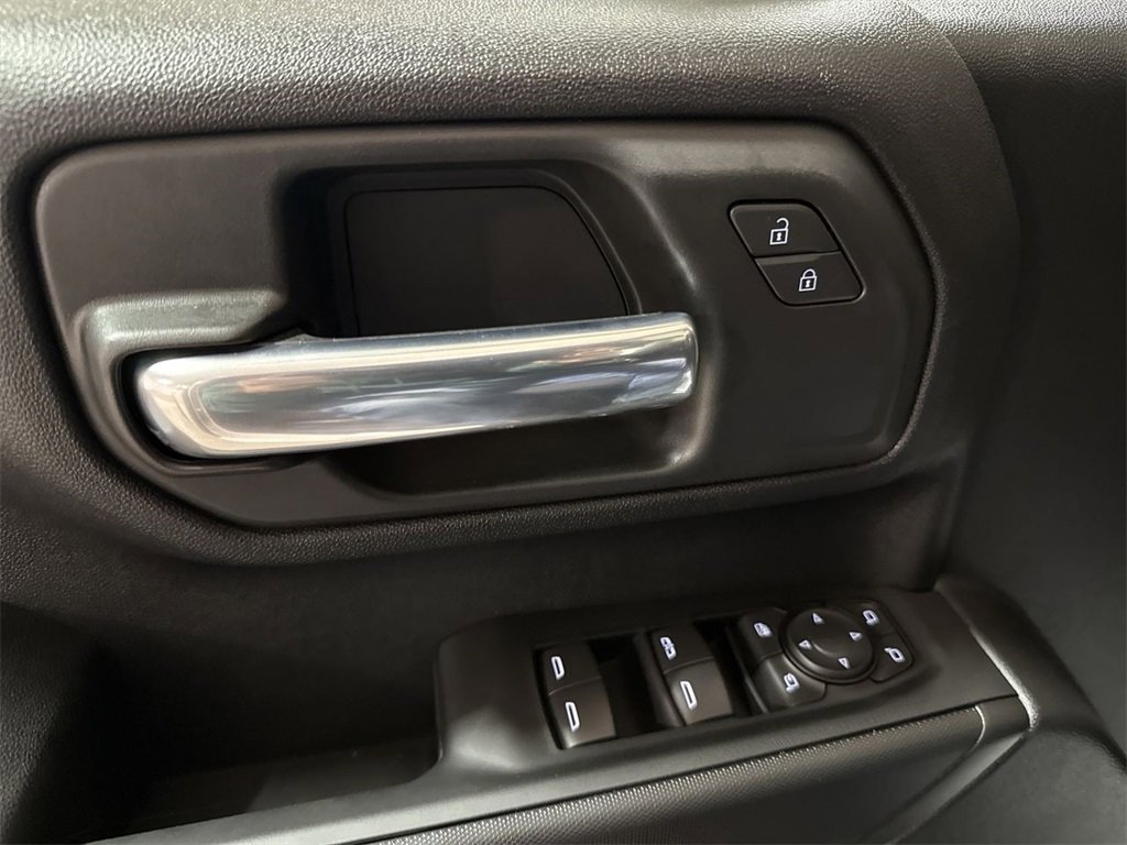 New 2026 Chevrolet Silverado 2500 Custom w/ Custom Value Package image 20