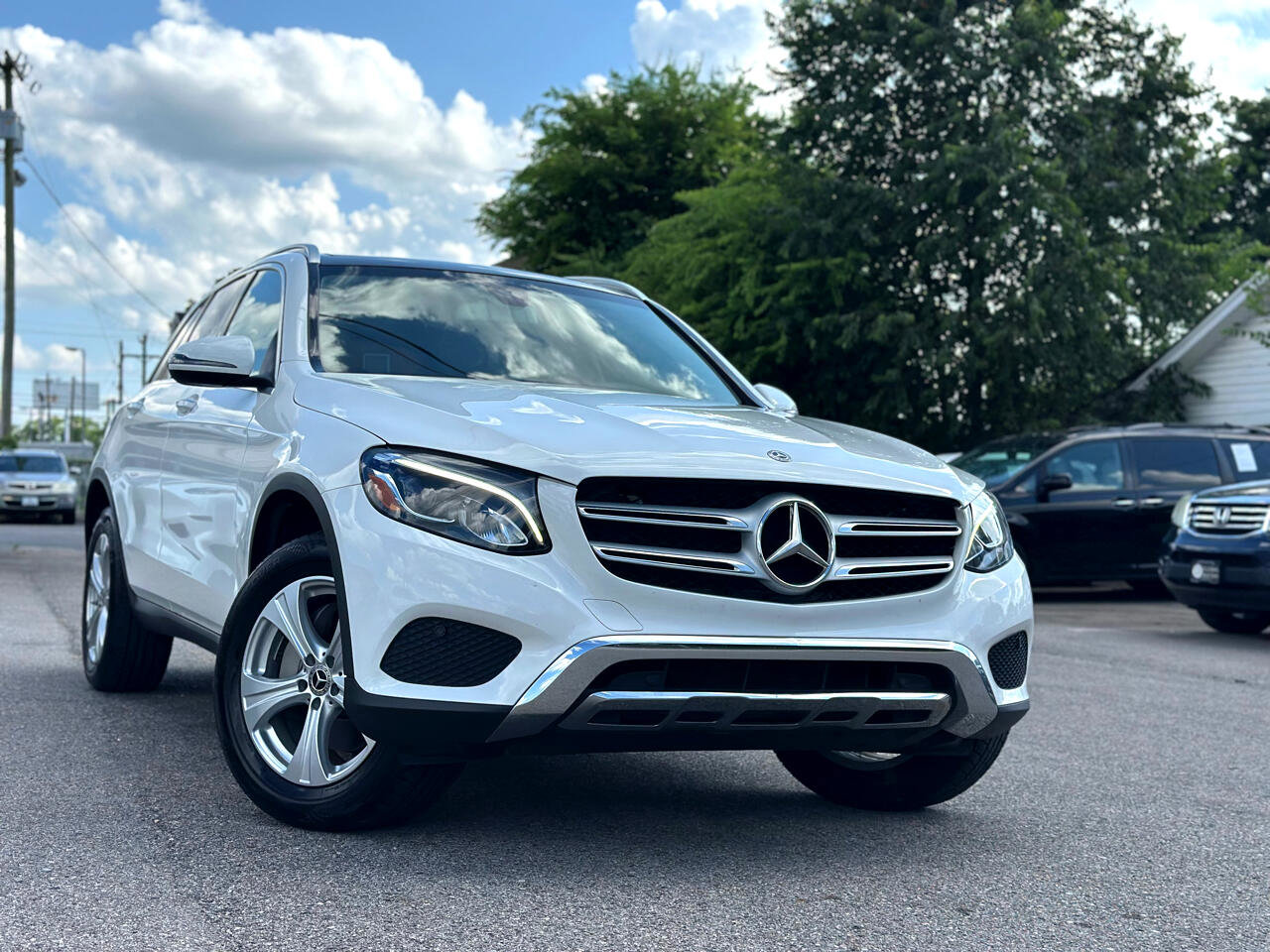 Used 2018 Mercedes-Benz GLC 300 4MATIC image 10