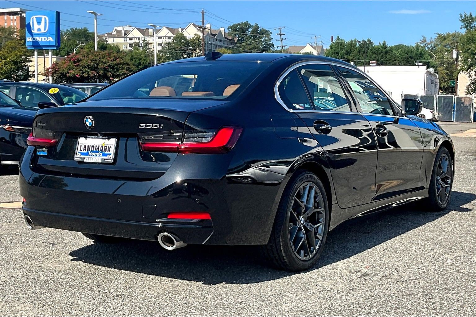 Used 2026 BMW 330i xDrive Sedan AWD/4WD image 2
