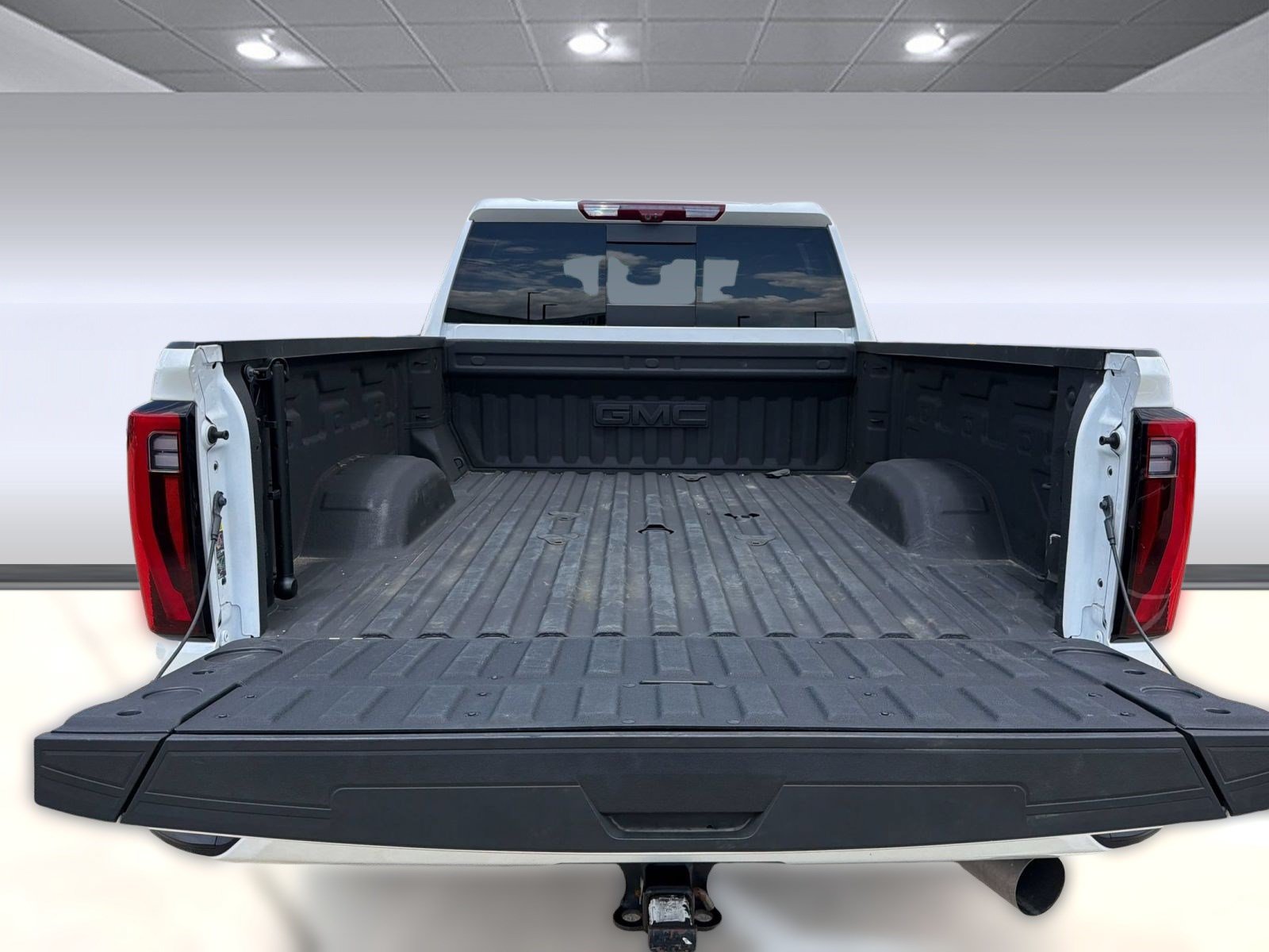 Used 2025 GMC Sierra 2500 Denali w/ Denali Reserve Package AWD/4WD image 23