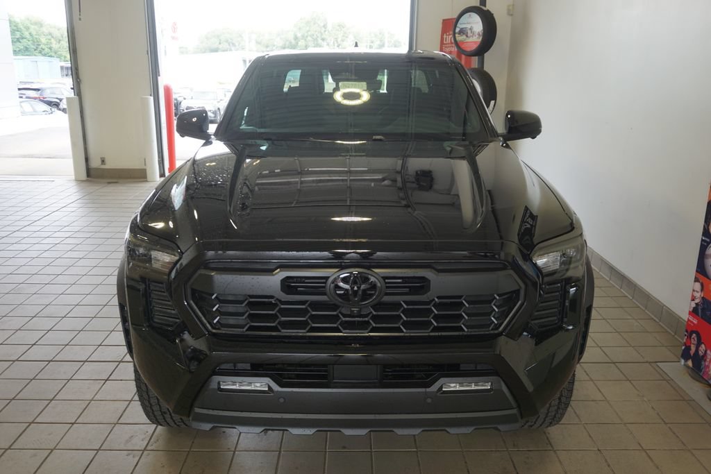 New 2026 Toyota Tacoma TRD Off-Road AWD/4WD image 16