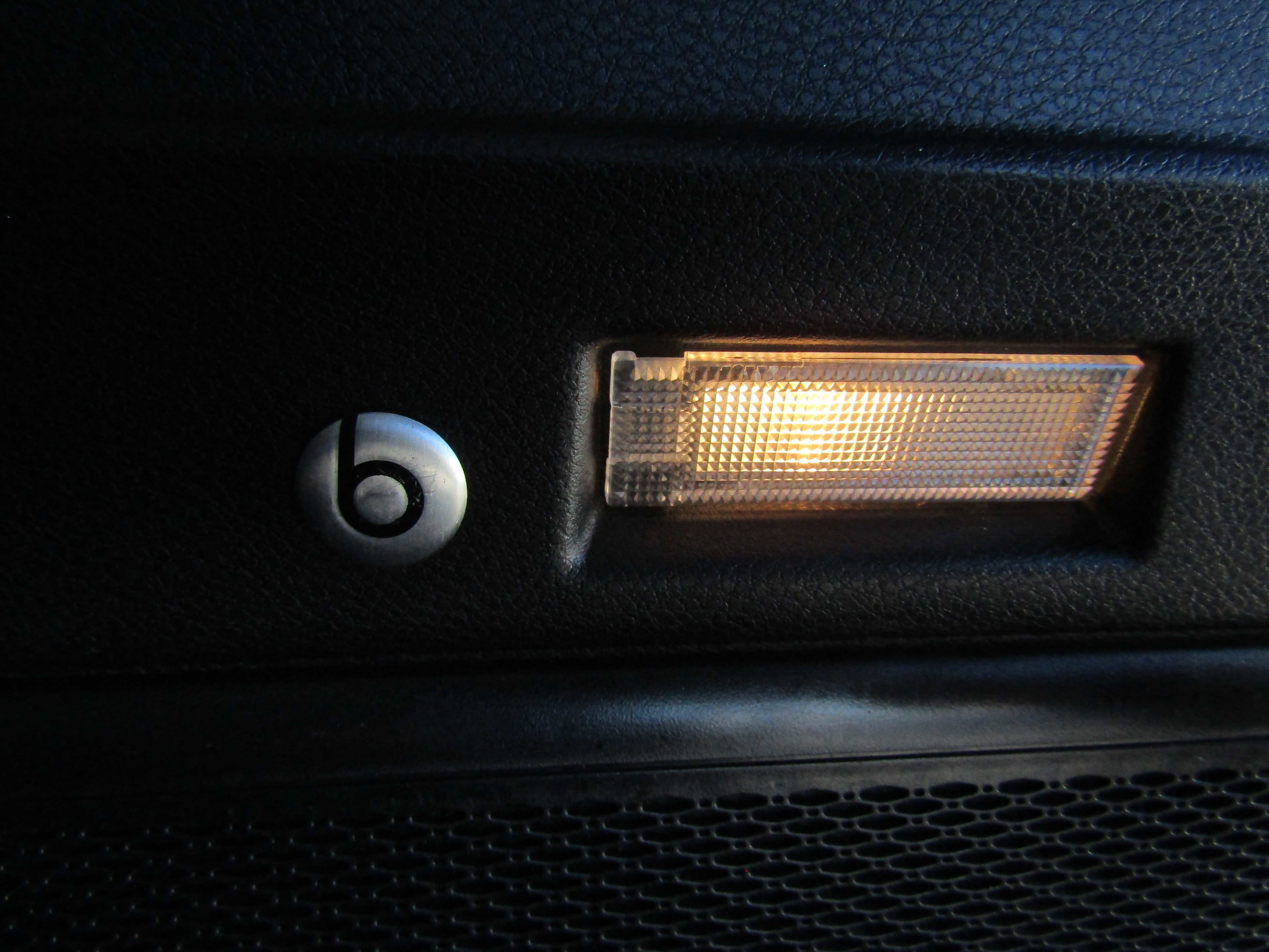 Used 2016 Jeep Renegade 75th Anniversary image 30