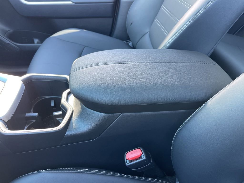 Used 2024 Toyota RAV4 XLE Premium image 14