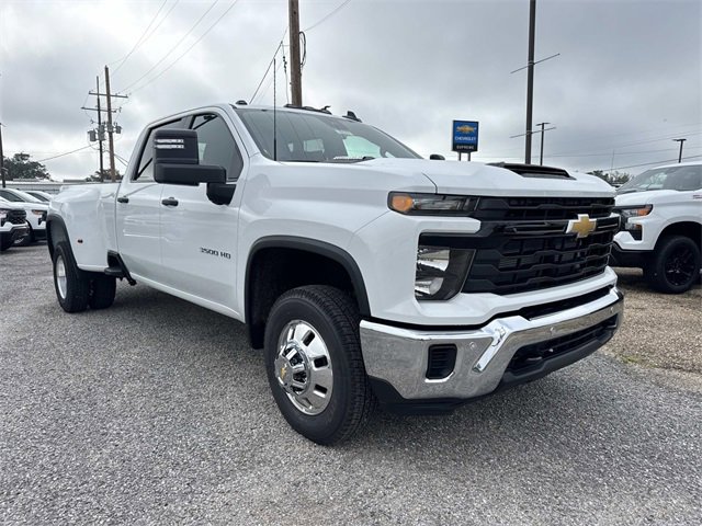 New 2026 Chevrolet Silverado 3500 W/T image 1