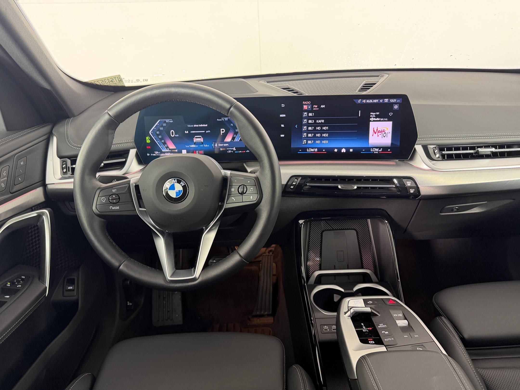 Used 2026 BMW X1 xDrive28i AWD/4WD image 29