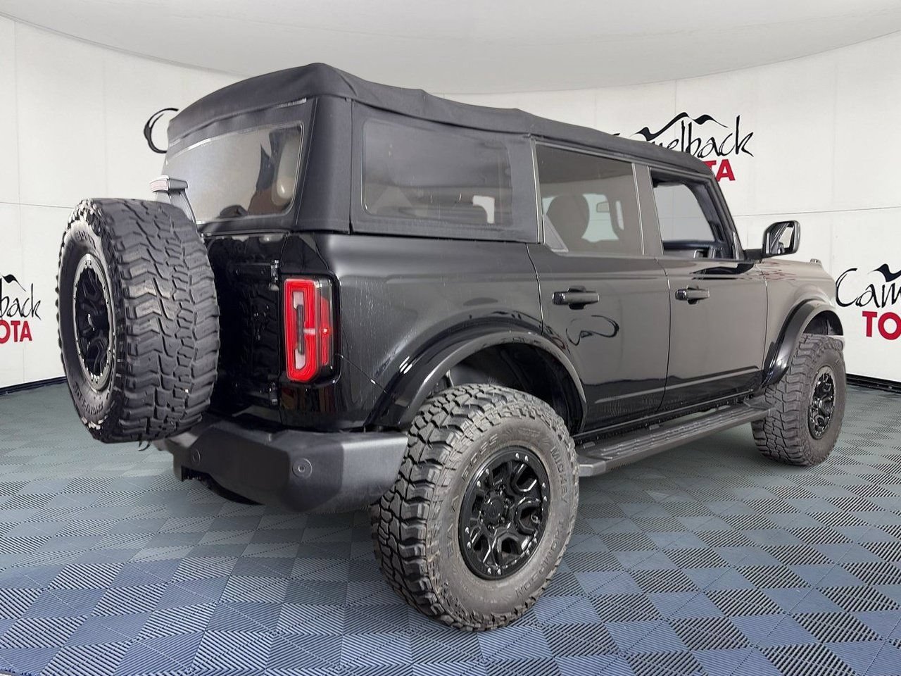 Used 2022 Ford Bronco Outer Banks AWD/4WD image 8