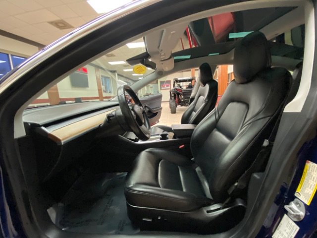 Used 2019 Tesla Model 3 Long Range image 22