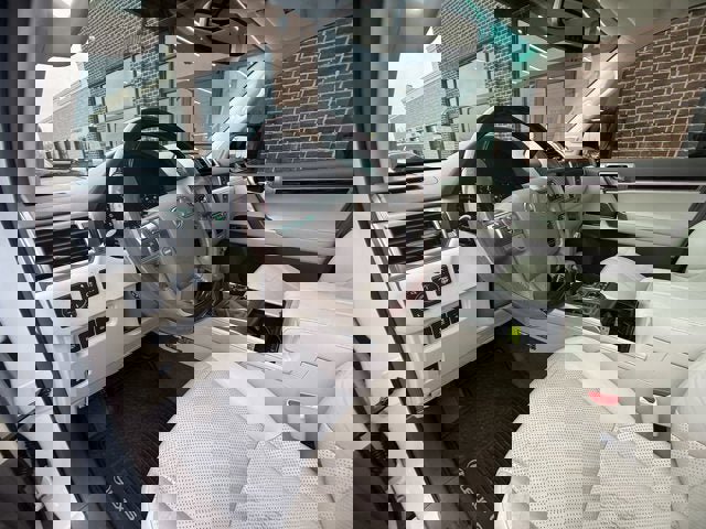 Used 2015 Lexus GX 460 Luxury image 21