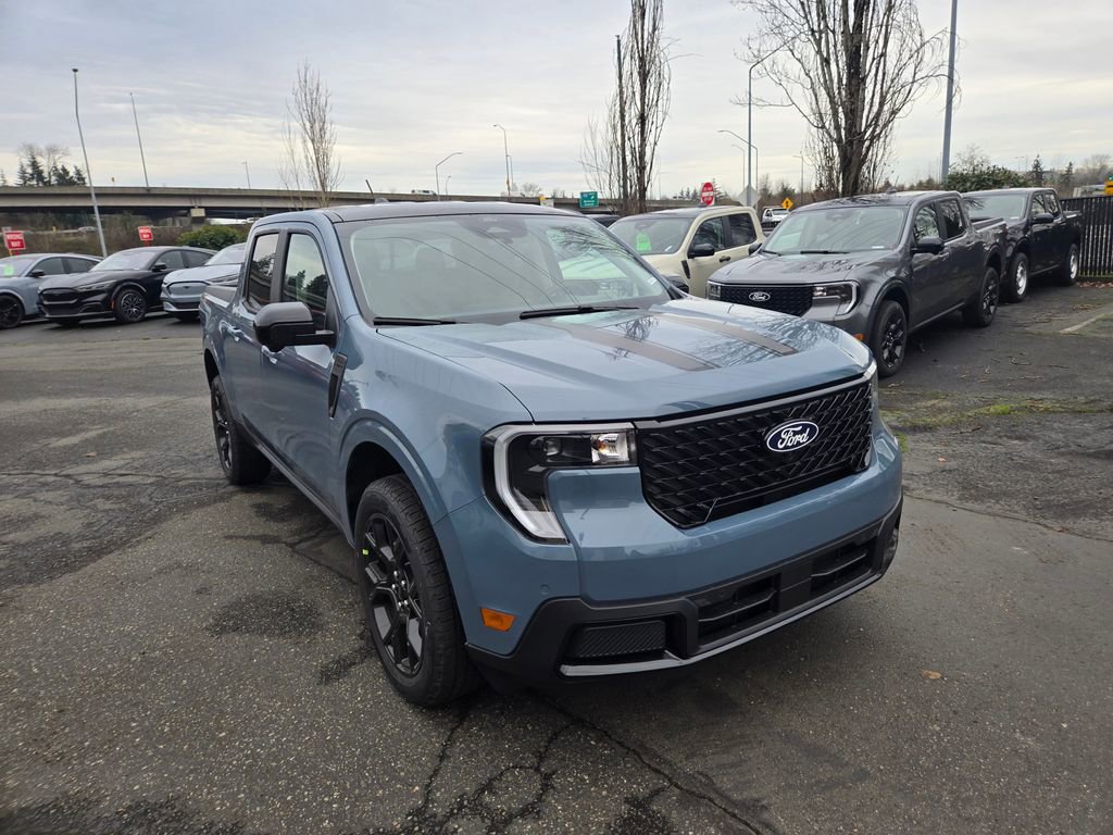 New 2026 Ford Maverick Lariat w/ Black Appearance Package image 3