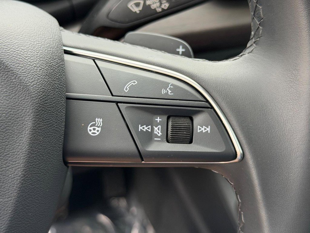 Used 2025 Audi Q5 2.0T Premium AWD/4WD image 19