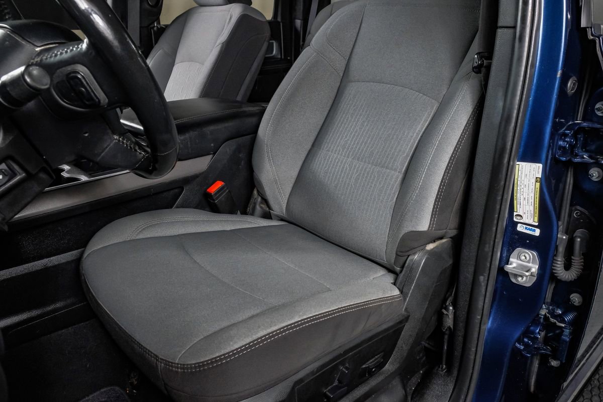 Used 2020 RAM 2500 Big Horn w/ Night Edition AWD/4WD image 29