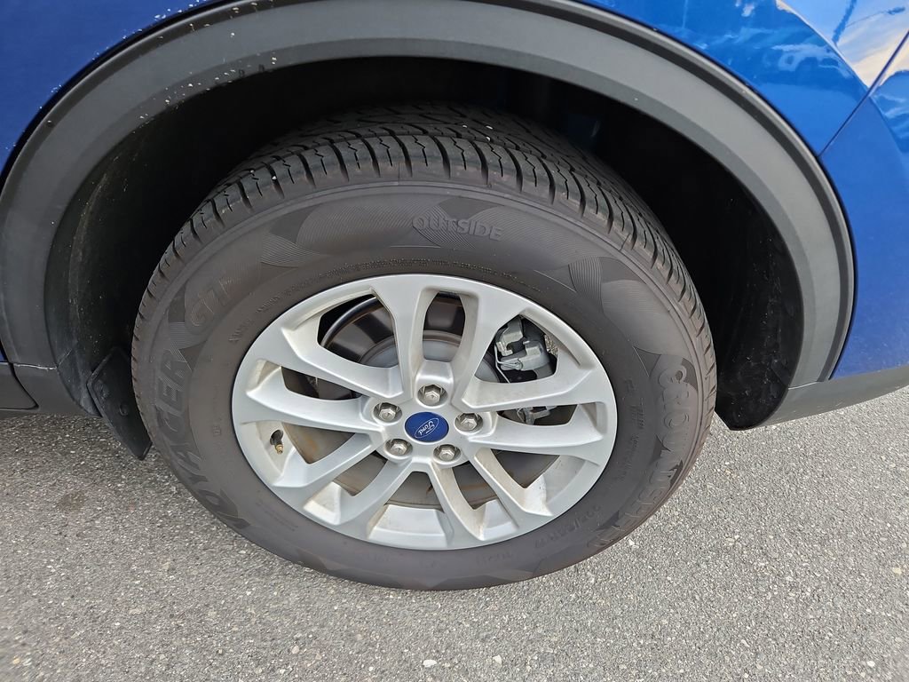 Used 2022 Ford Escape SE image 31